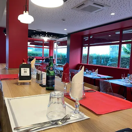 ホテル Ibis Strasbourg Sud La Vigie