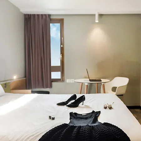 ホテル Ibis Strasbourg Sud La Vigie オストヴァルト