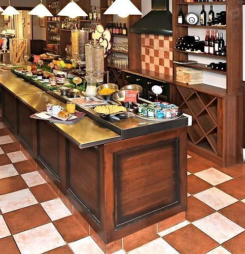 Hotel Ibis Strasbourg Sud La Vigie 3*